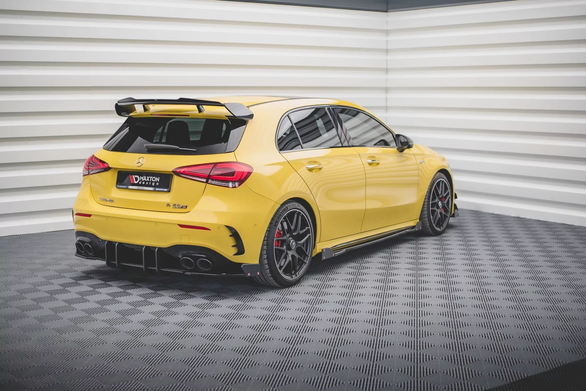 Heck Ansatz Flaps Diffusor V.2 +Flaps Für Mercedes-AMG A 45 S Aero Pack W177
