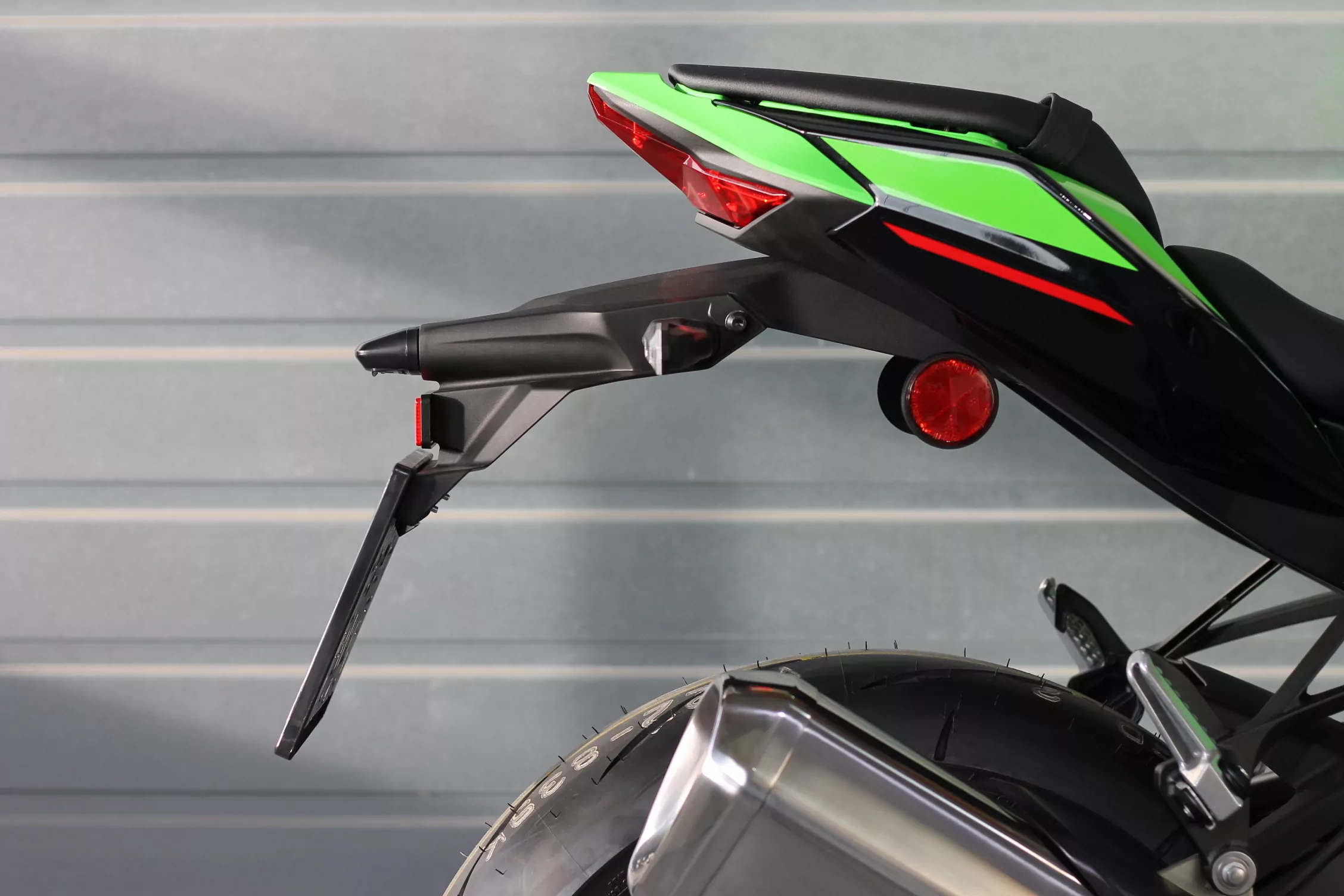 MG Biketec Kennzeichenhalter für Kawasaki ZX-10R ab 2016-2020