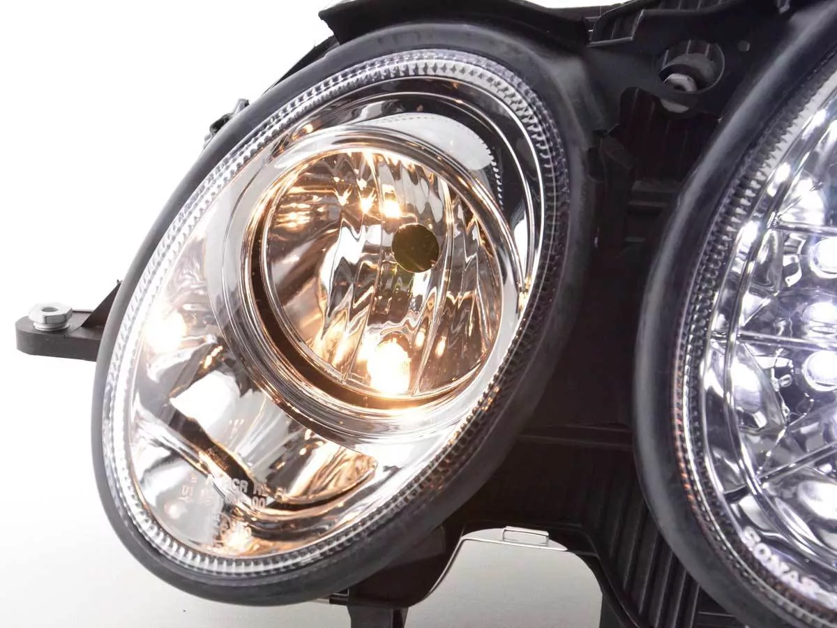Scheinwerfer Set Daylight LED TFL-Optik Mercedes E-Klasse Typ W211 Bj. 02-06 chrom