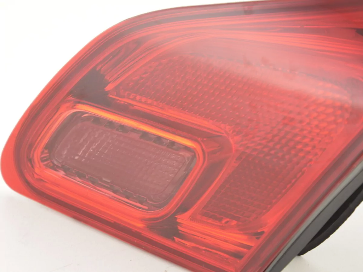 Verschleißteile Rückleuchte rechts Opel Astra J 5-türig Bj. 09-12 rot