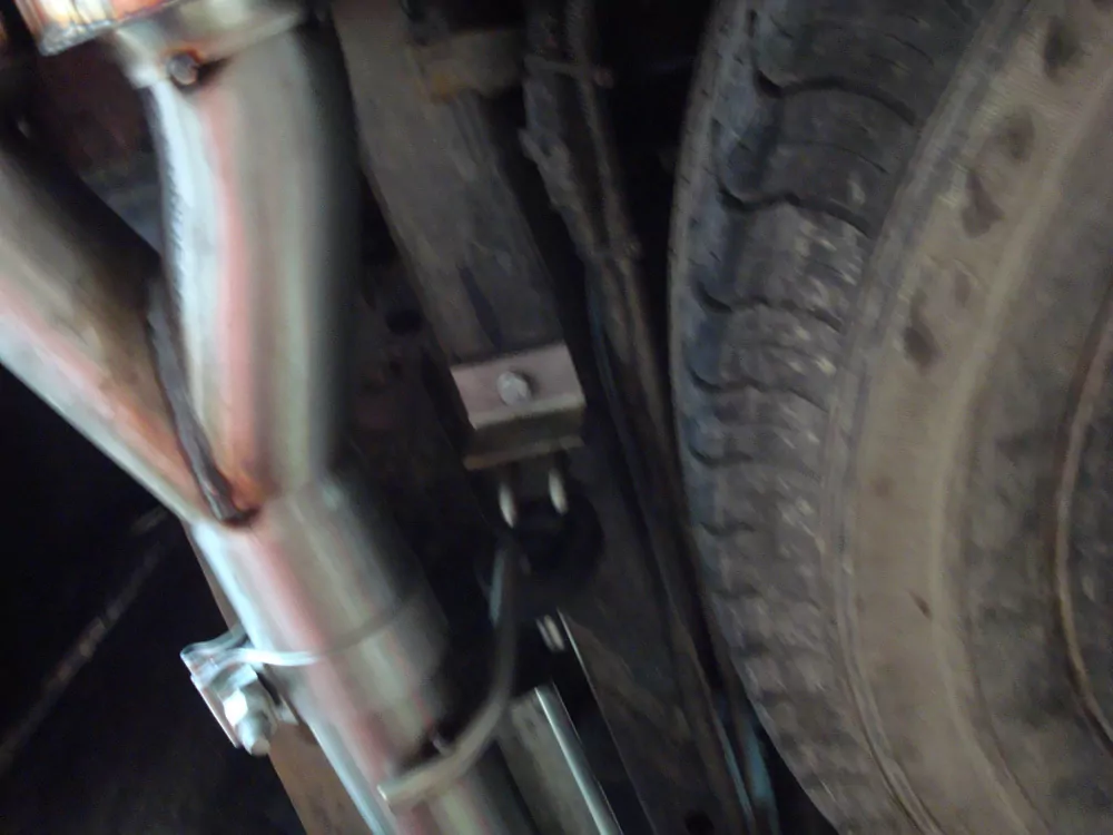 Dodge RAM 1500  Halbanlage ab Kat - 2x100 Typ 13 rechts/links