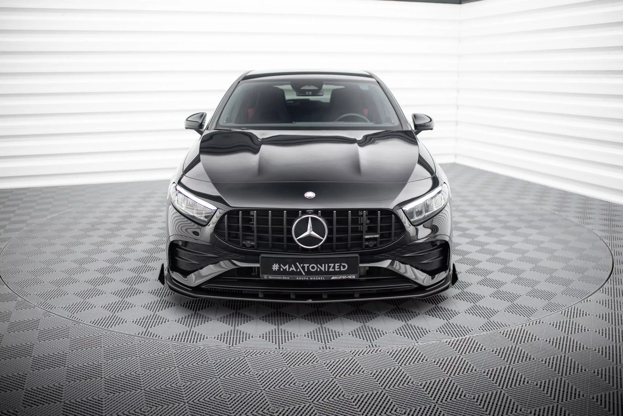Street Pro Front Ansatz Für +Flaps Für + Flaps Mercedes-AMG A35 W177 Facelift Schwarz Hochglanz