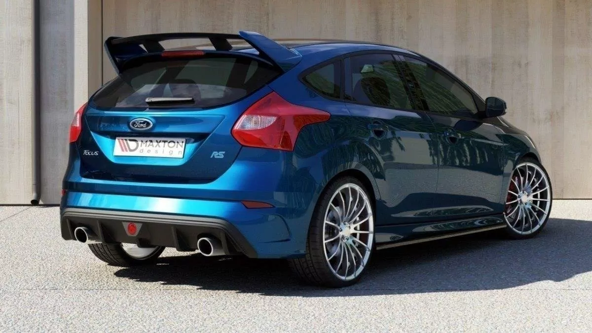 Heckstoßstange Passend Für FORD FOCUS MK3 Vor FL (FOCUS RS 2015 LOOK)