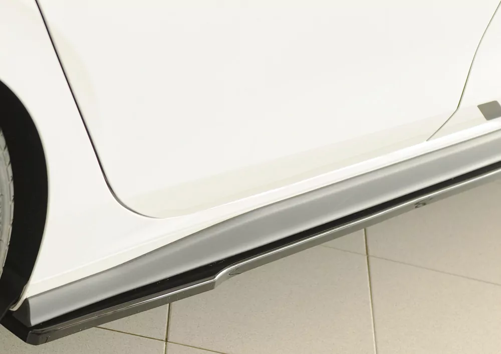 Rieger Seitenschweller rechts ansatz glanz schwarz für VW Golf 8 GTI Clubsport 5-tür. 10.20-03.24 (bis Facelift)