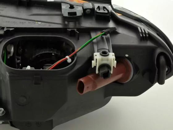 Verschleißteile Scheinwerfer rechts BMW 3er E46 Coupe Bj. 03-06, schwarz