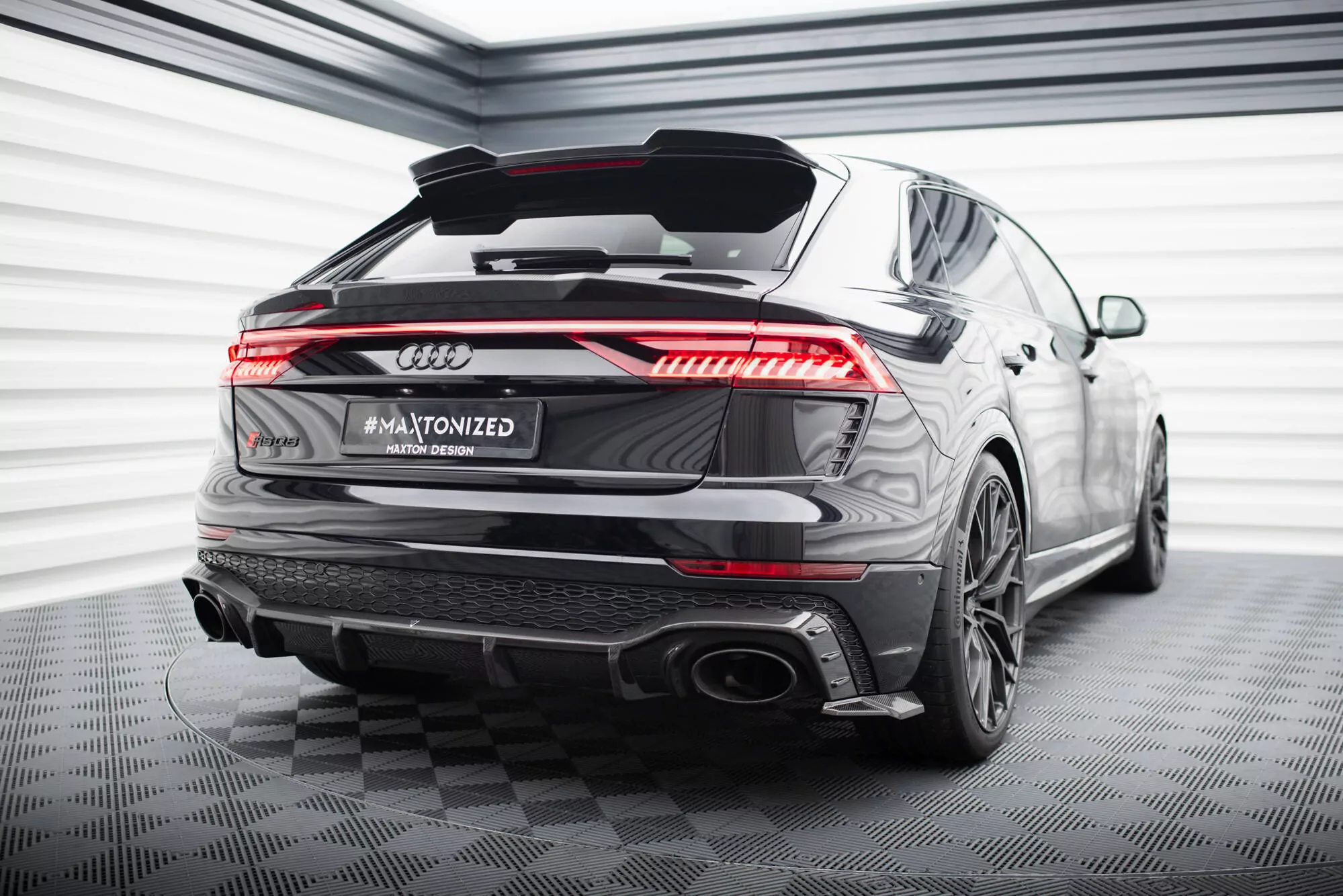Prepreg Carbon Fiber Diffusor Heck Ansatz Für Audi RSQ8 Mk1