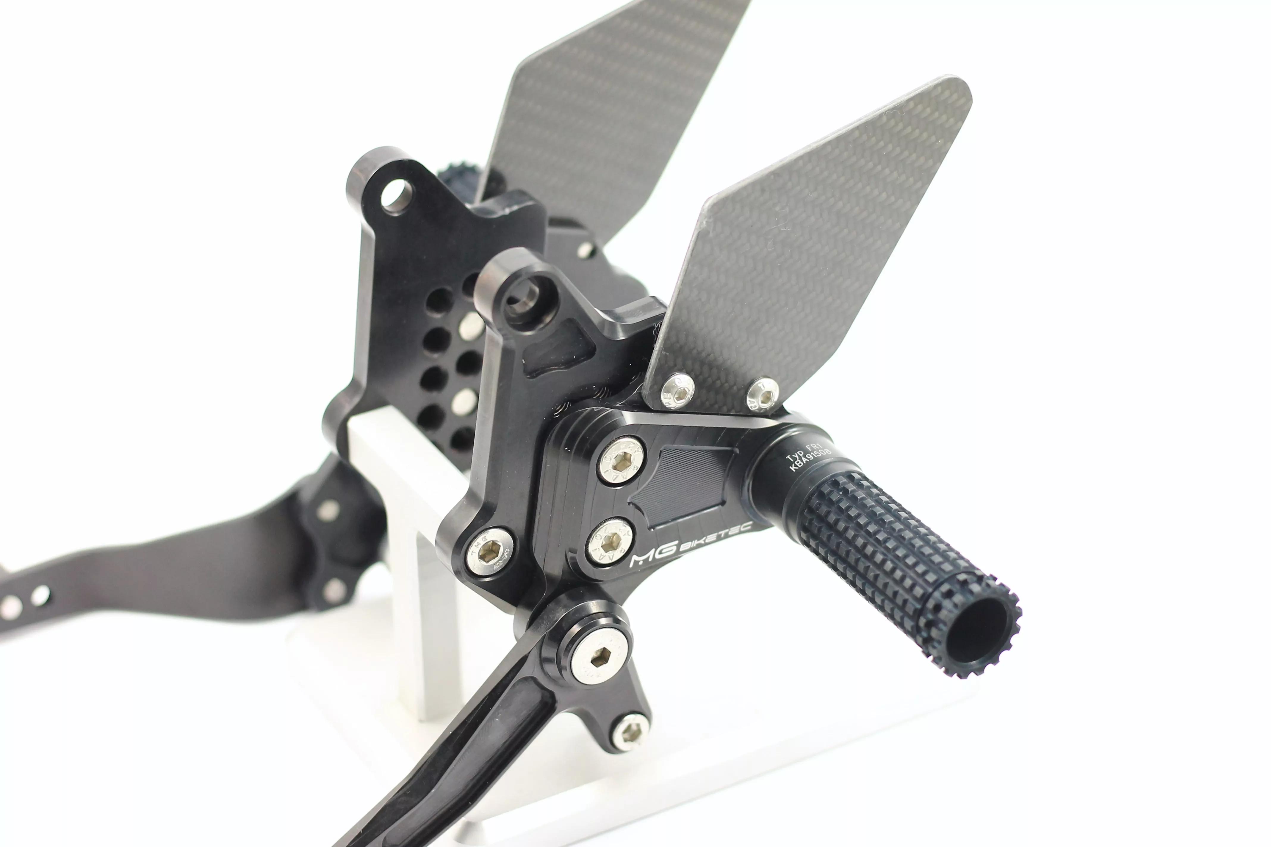 MG Biketec Sportfussrastenanlage / Rastenanlage / Fußrastenanlage mit ABE, gültig in D - A - CH für Ducati 749 / 749R ab 2003