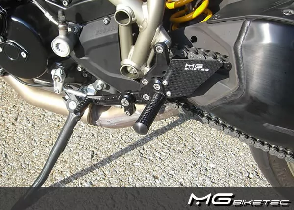 MG Biketec Sportfussrastenanlage / Rastenanlage / Fußrastenanlage mit ABE, gültig in D - A - CH für Ducati Streetfighter 848 ab 2011