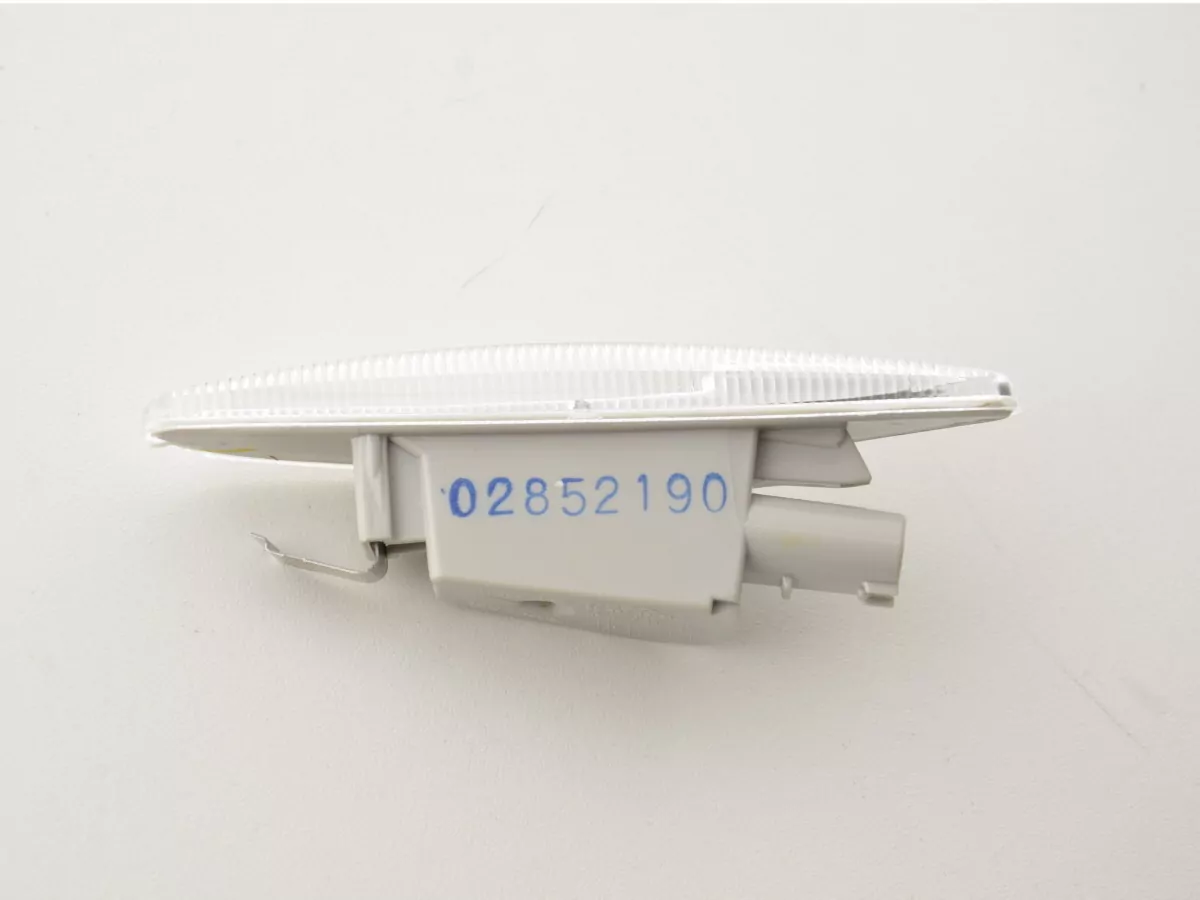 Verschleißteile Seitenblinker LED links BMW 5er F07 Gran Turismo Bj. 2009- chrom