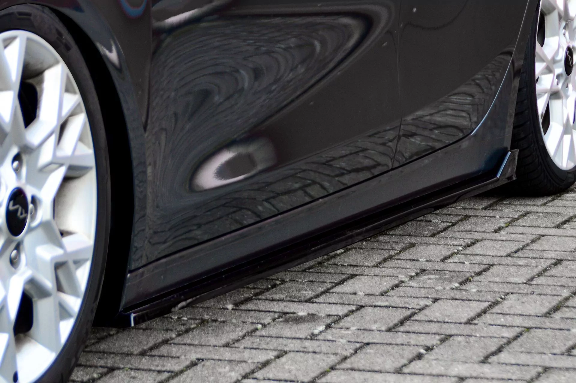 Seitenschweller mit Wing hinten für Kia Ceed GT ab Bj.21-