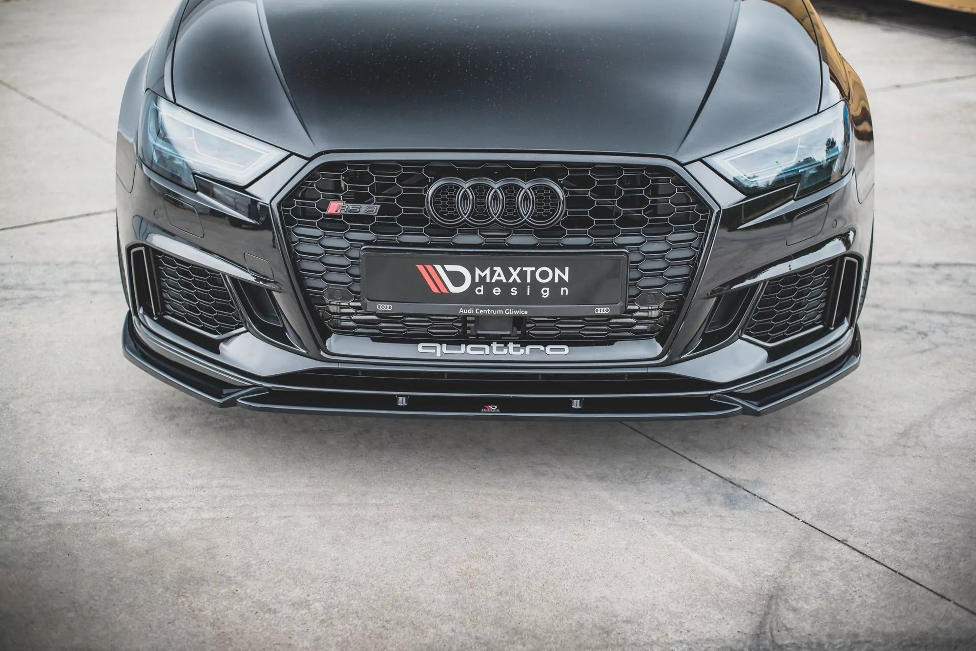 Front Ansatz V.4 Passend Für Audi RS3 8V FL Sportback Schwarz Hochglanz