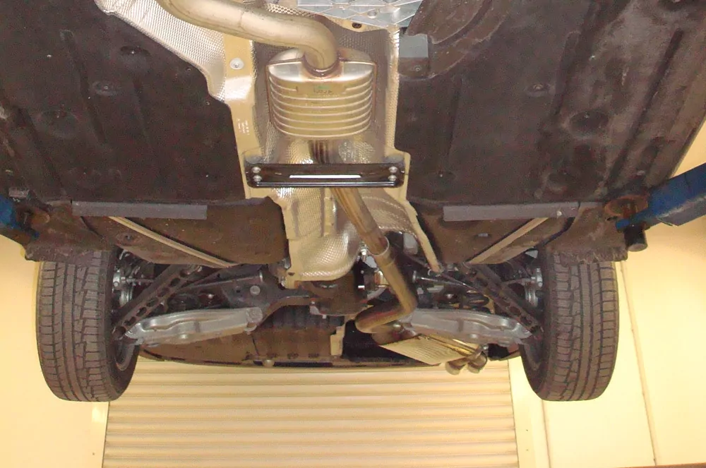 BMW E90/91/92 - 320d  Endschalldämpfer - 2x76 Typ 17