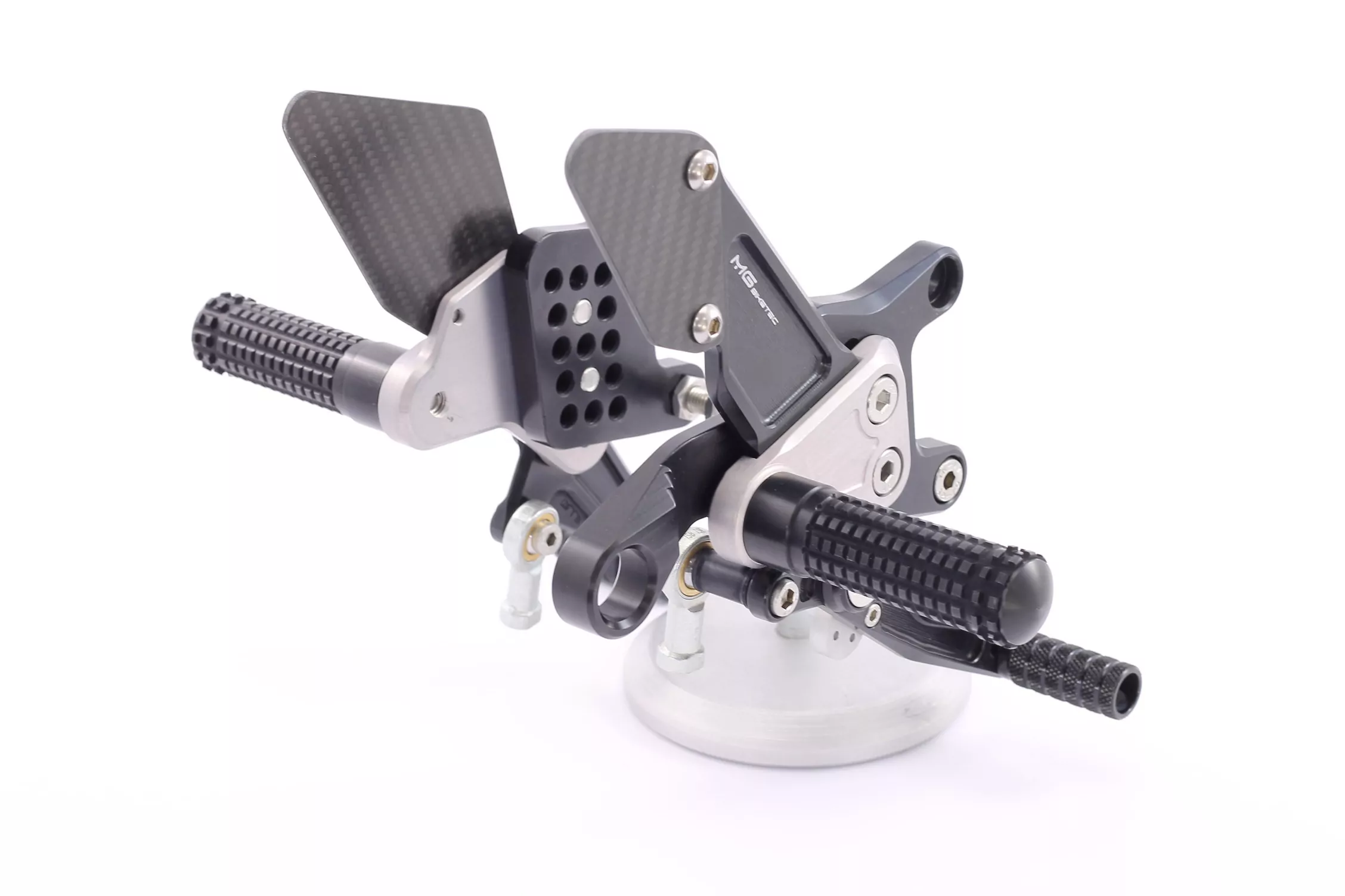 MG Biketec Sportfussrastenanlage / Rastenanlage / Fußrastenanlage mit ABE, gültig in D - A - CH für Aprilia RSV4 1000 ab 2009