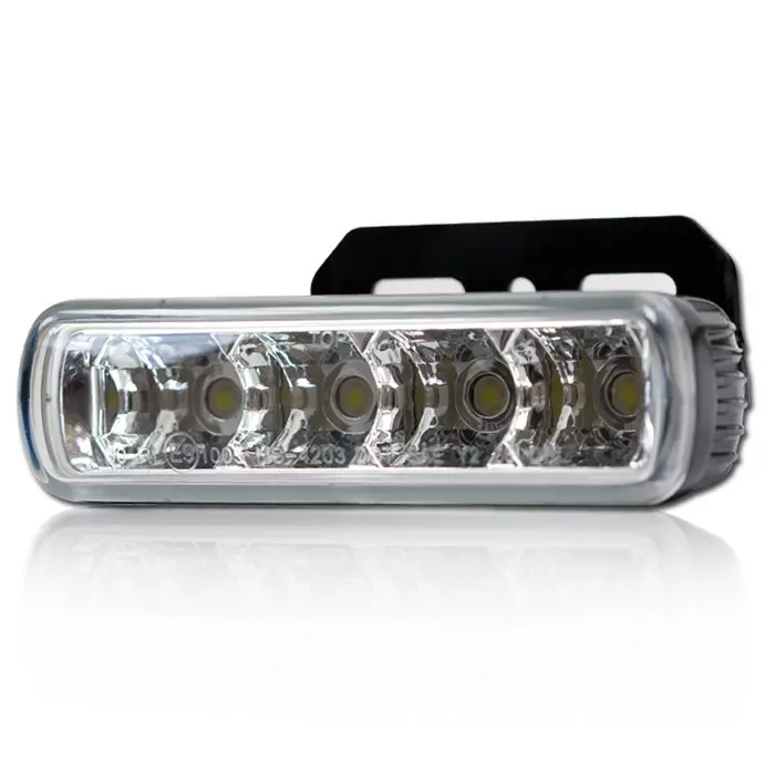 Tagfahrlicht-led Mit 4 Led S, (00rl E9) Klarglas, Maße: 145 X 44 X 68 Mm, Universalhalter, E-geprüft