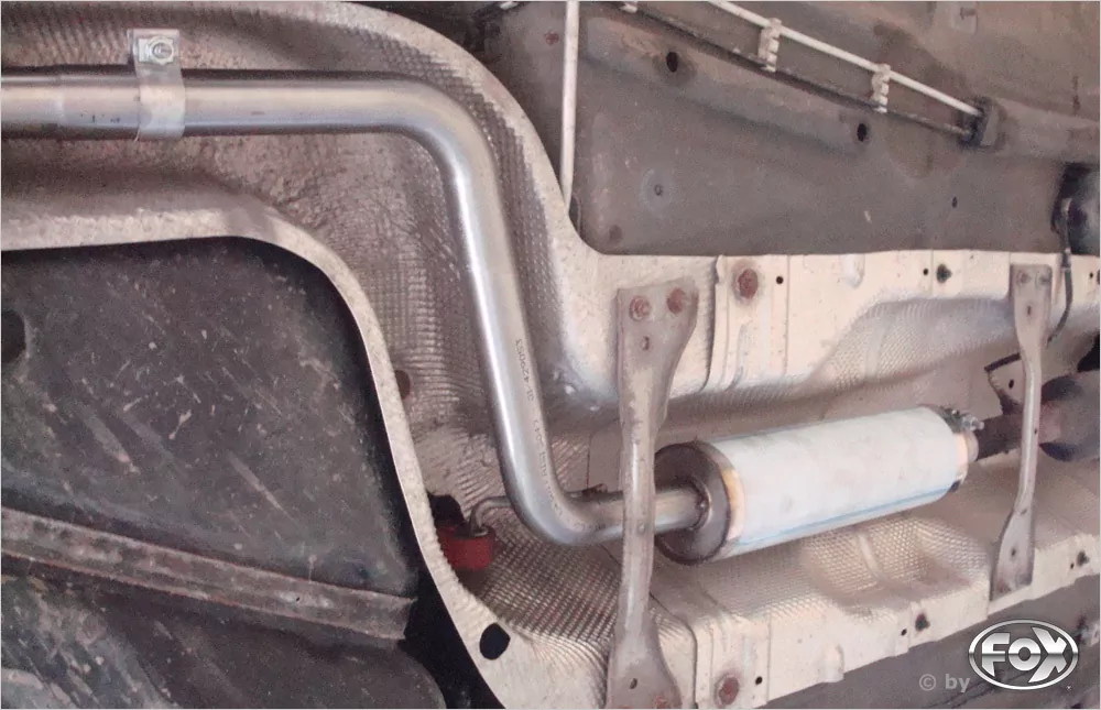 VW Caddy III  Vorschalldämpfer