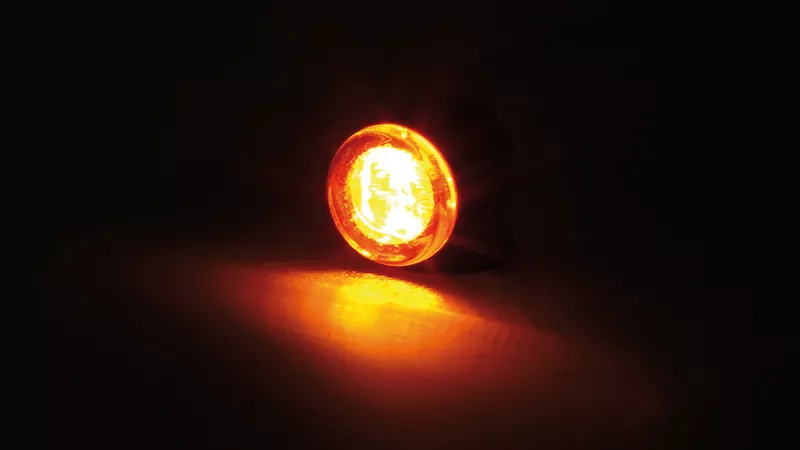 HIGHSIDER pro Proton Two LED TailLight/Indicator Black/Smoke 3in1, E-Approved (Pair)