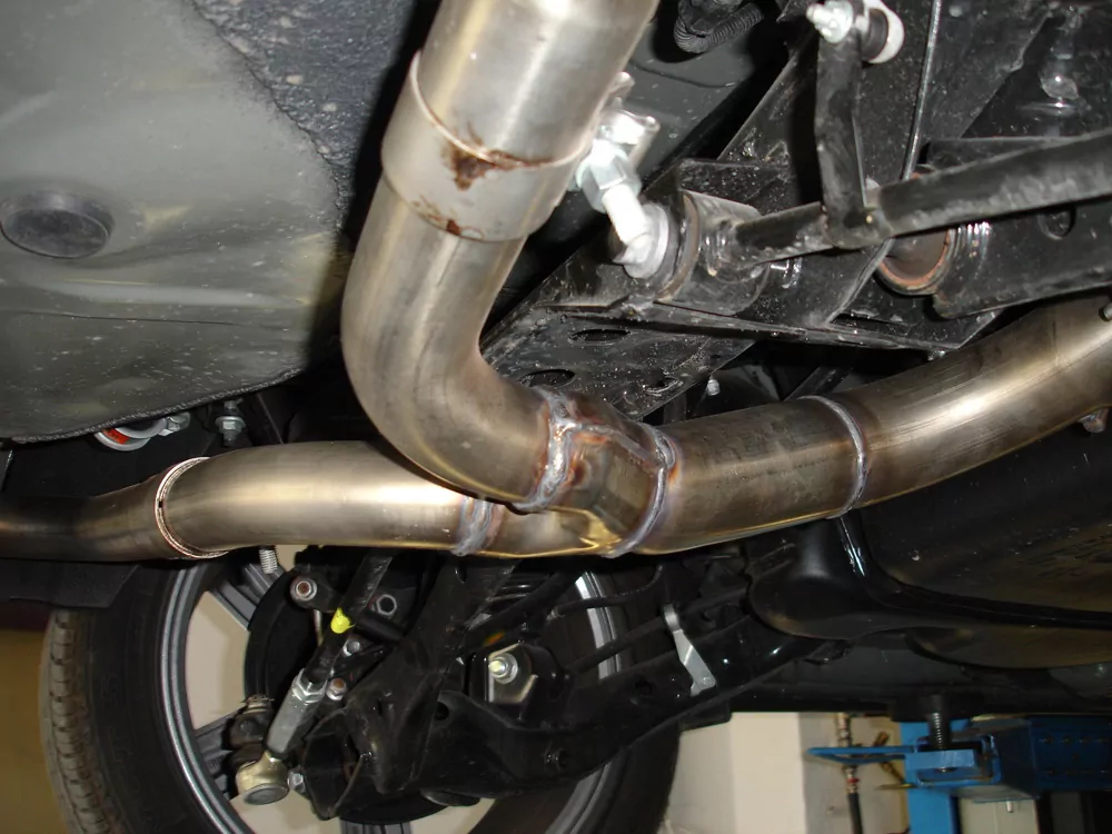 Toyota Avensis T25 Diesel - Combi  Endschalldämpfer rechts/links - 160x80 Typ 53 rechts/links