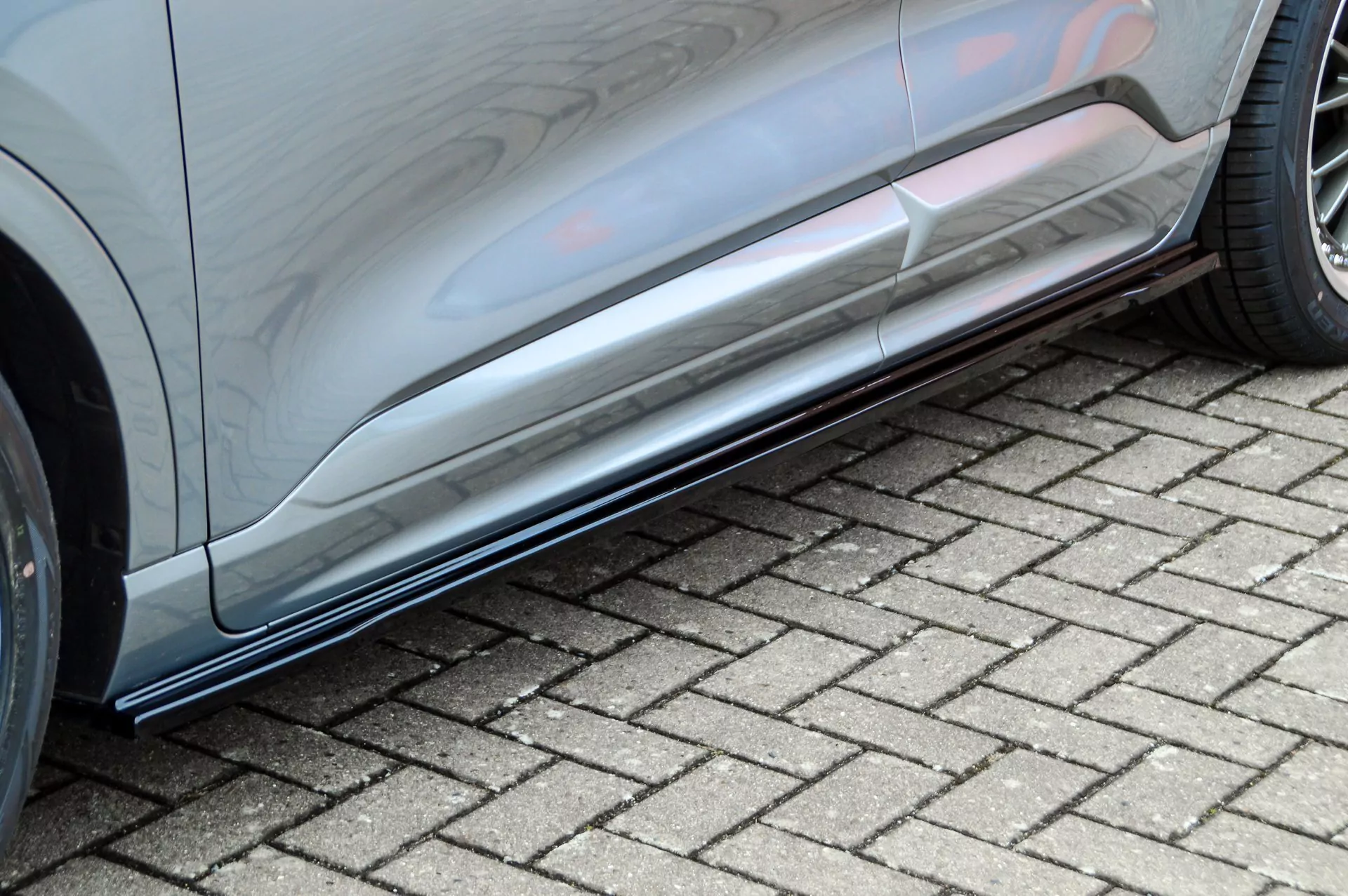 CUP Seitenschweller für Ford Kuga 3 DFK ab Bj. 2019-