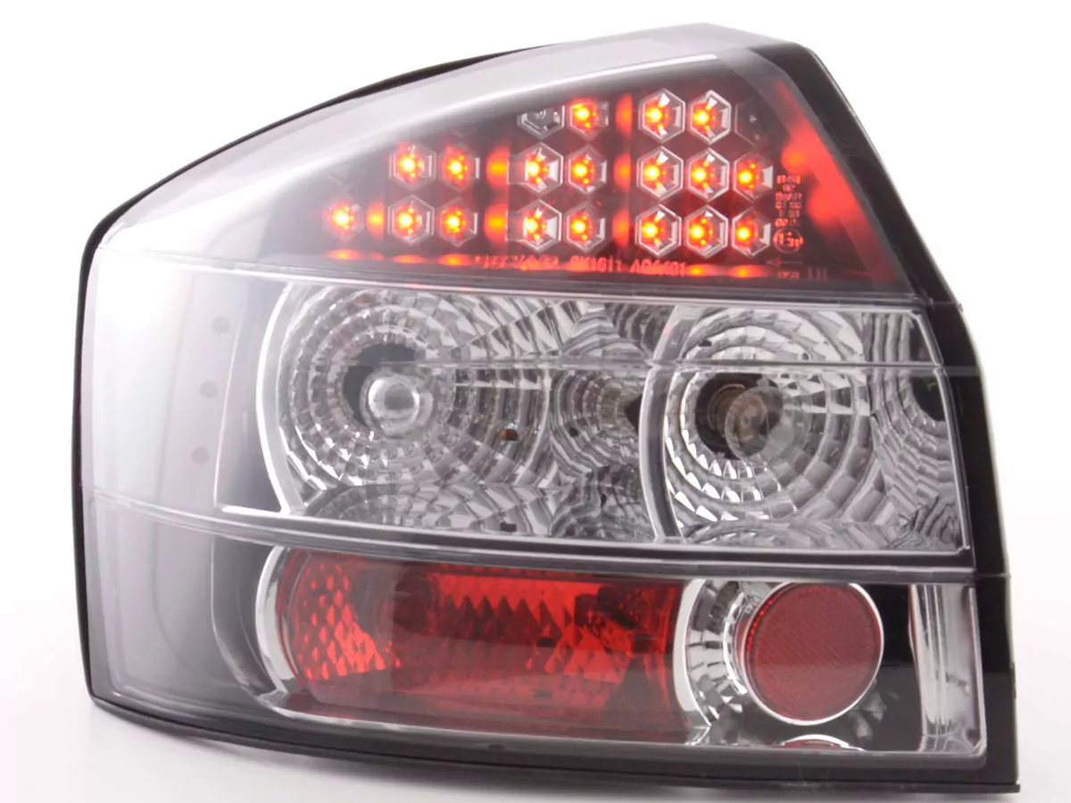 LED Rückleuchten Set Audi A4 Limousine Typ 8E Bj. 01-04 schwarz
