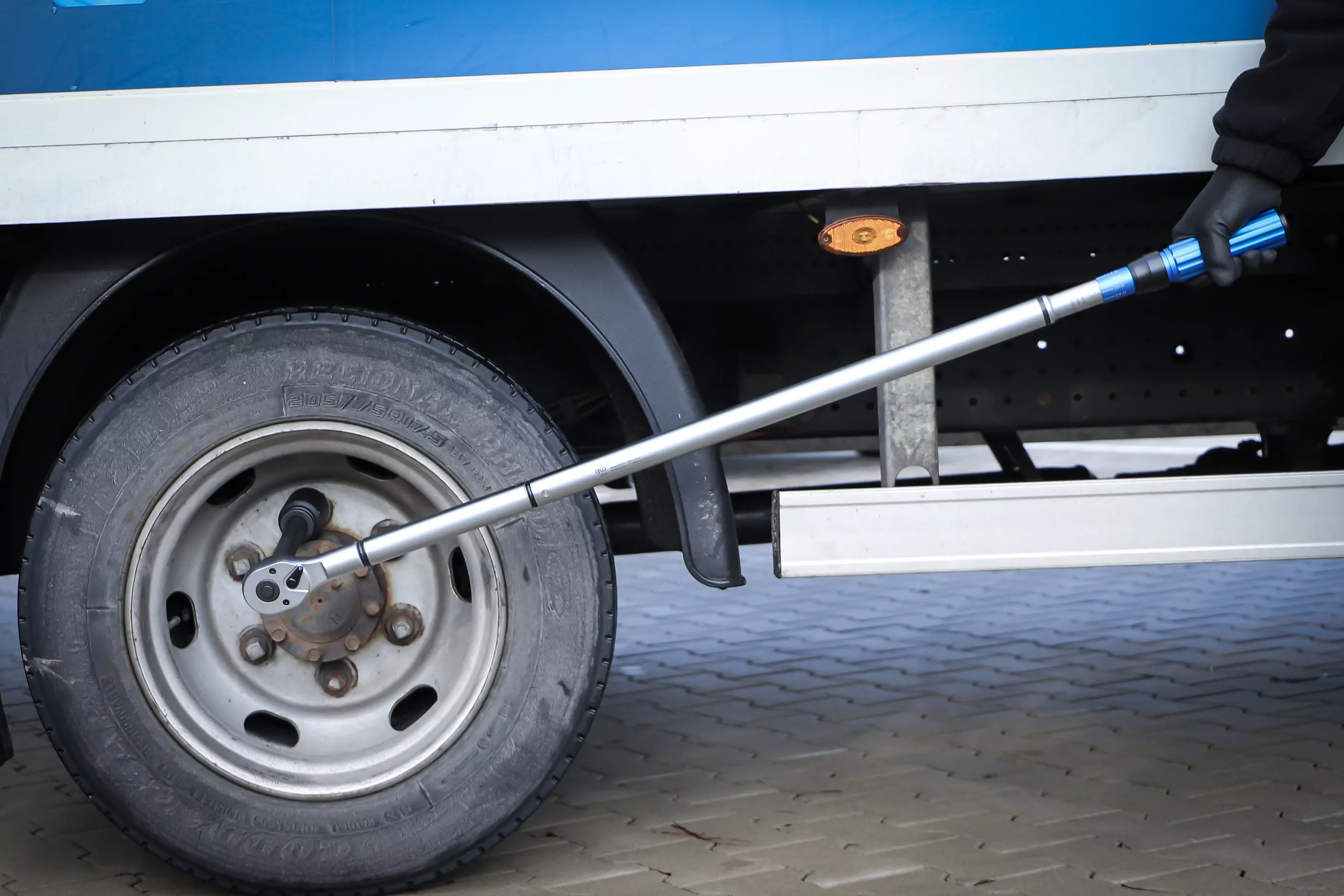 Drehmomentschlüssel | Abtrieb Außenvierkant 20 mm (3/4") | 200 - 800 Nm