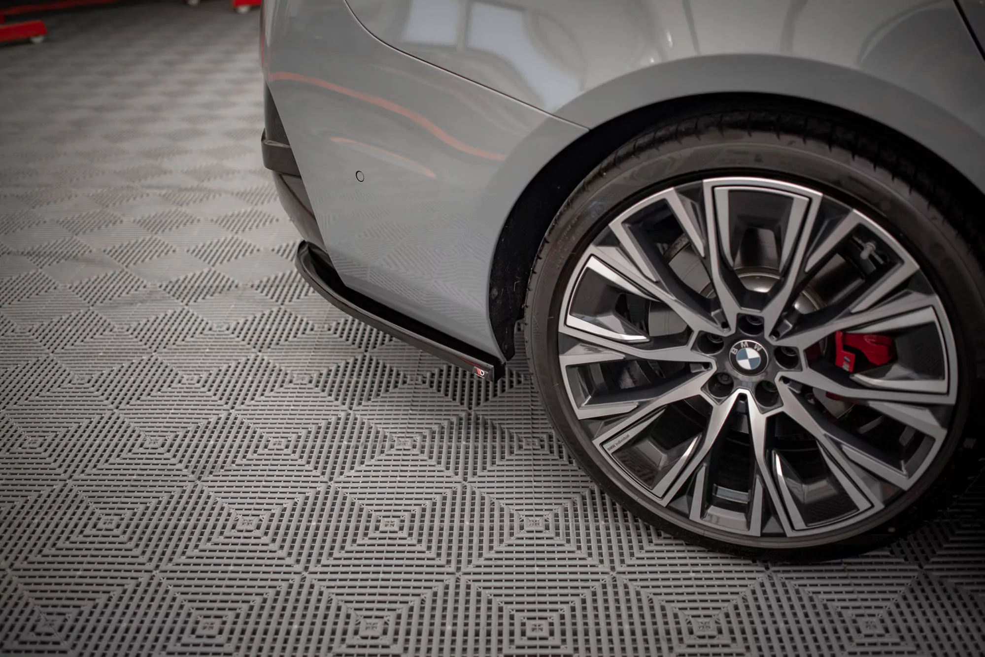 Heck Ansatz Flaps Diffusor V.1 Für BMW 4er Gran Coupe M-Paket G26 Schwarz Hochglanz