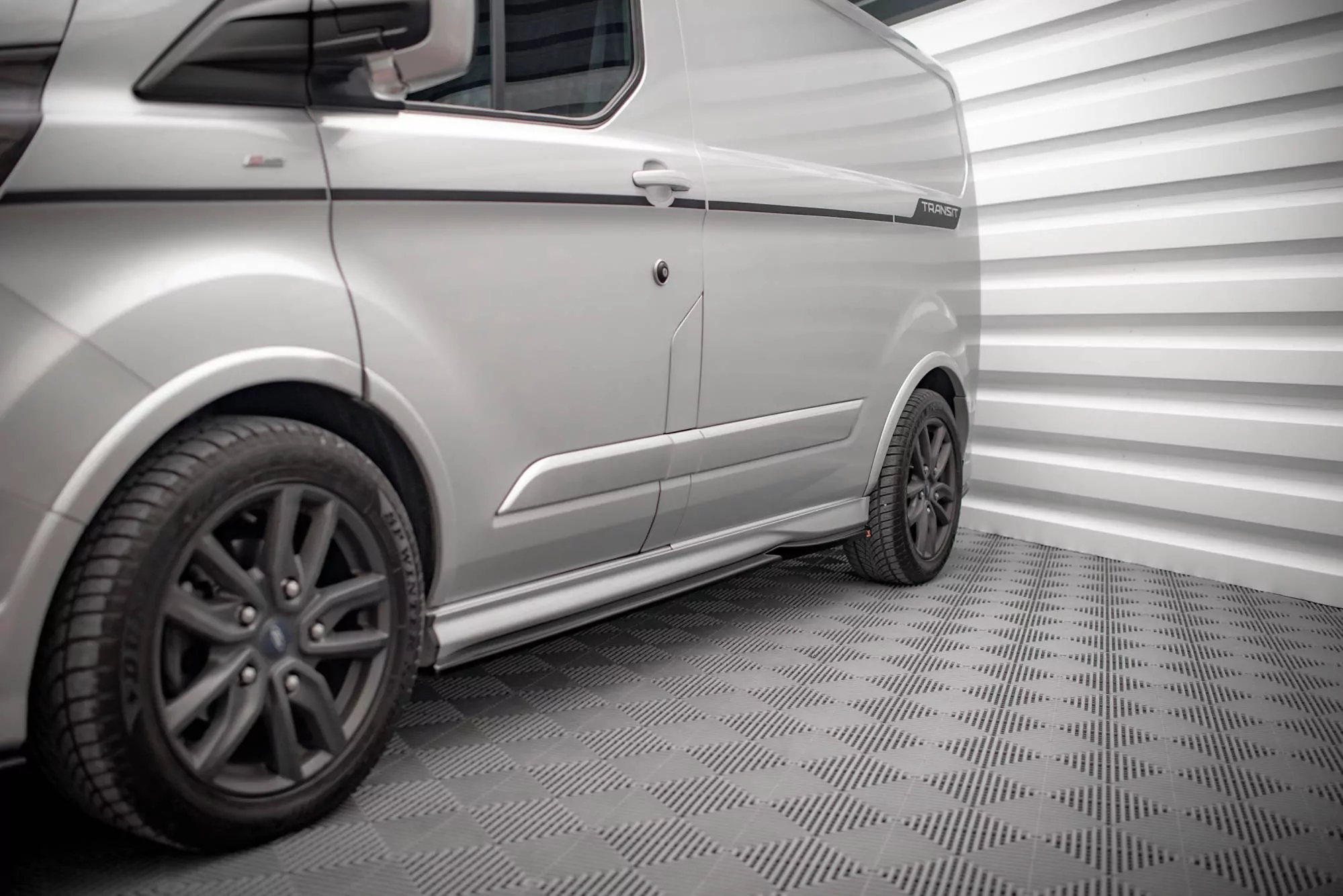 Seitenschweller Ansatz Für Ford Transit Custom ST-Line Mk1 Facelift Schwarz Hochglanz