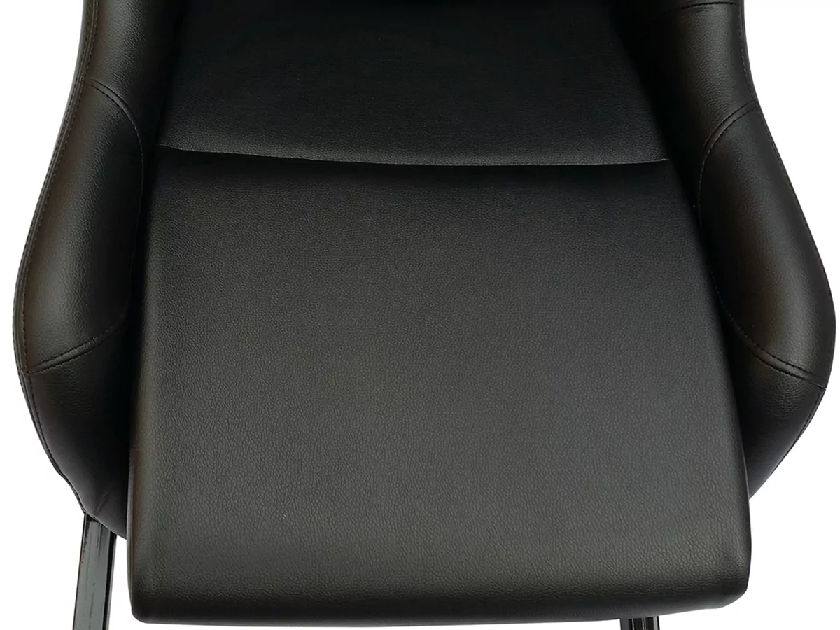 FK Gamesitz Spielsitz Rennsimulator eGaming Seats Monaco schwarz mit Teppich in dunkelgrau