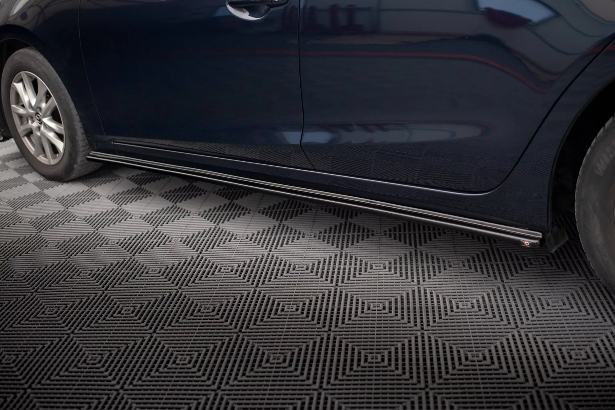 Seitenschweller Ansatz Passend Für Passend Für Mazda 3 BM (Mk3) FL Schwarz Hochglanz Schwarz Hochglanz