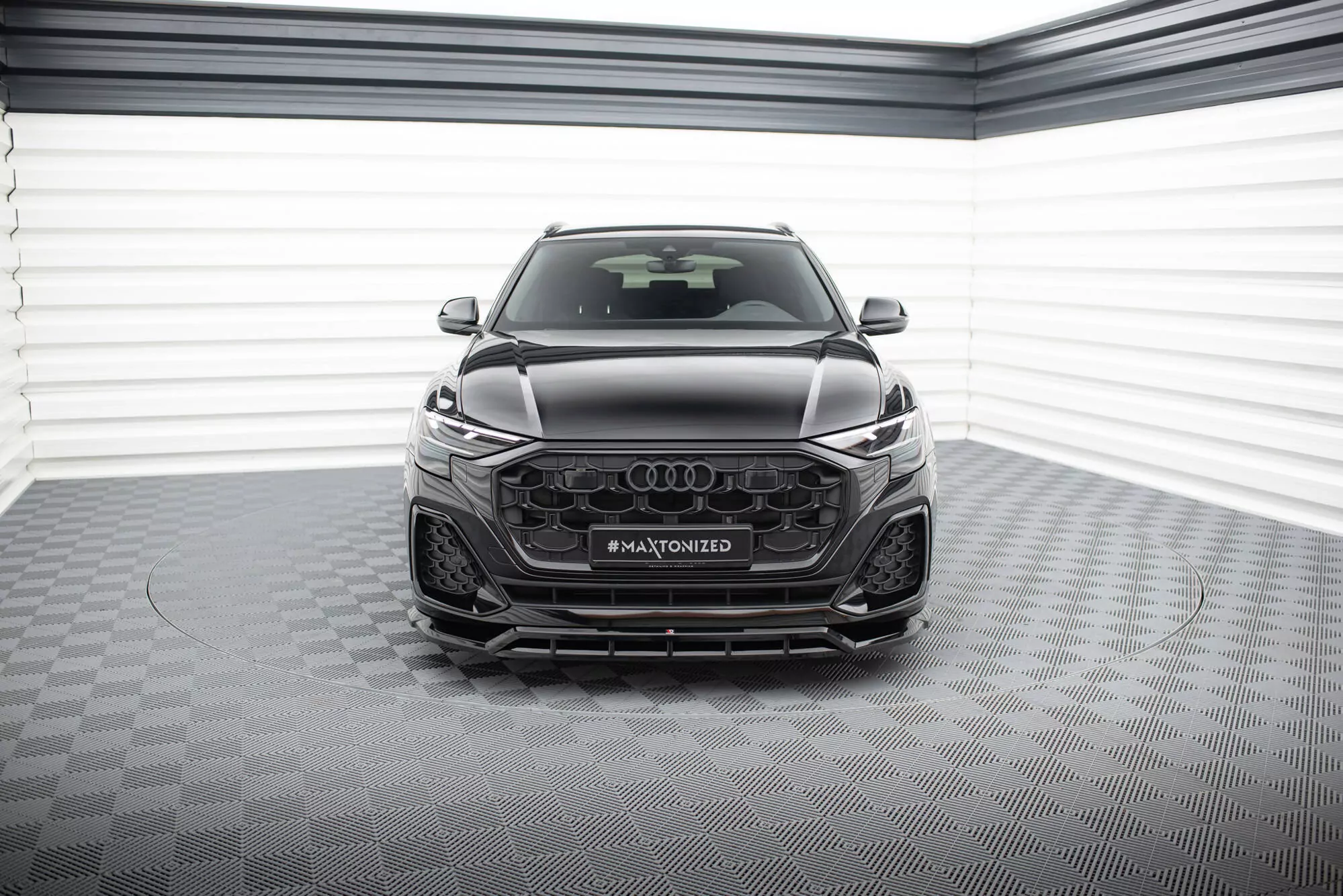 Front Ansatz Für Audi SQ8 / Q8 S-Line Mk1 Facelift Schwarz Hochglanz