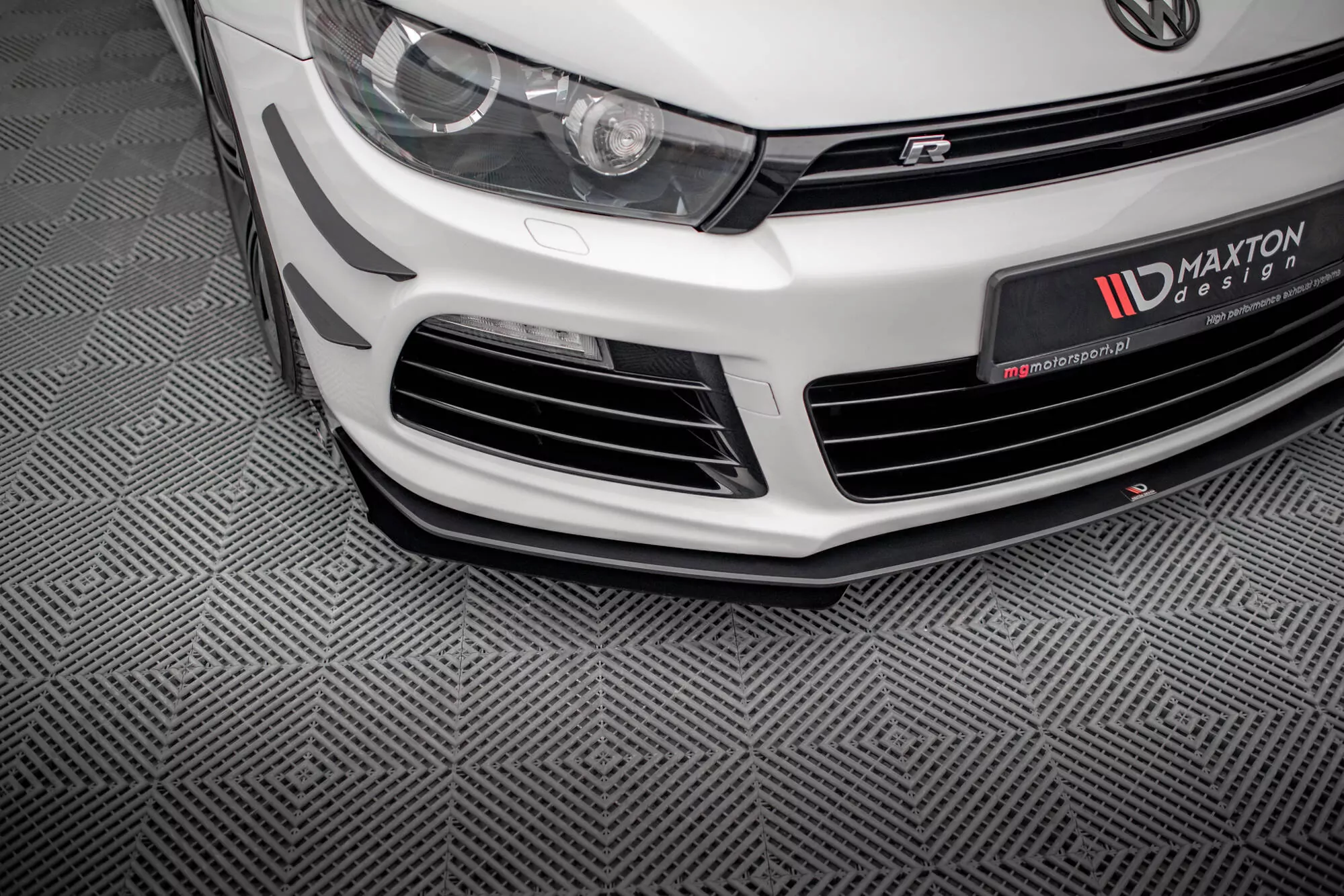 Front Stoßstange Flaps Für VW Scirocco R Mk3 Schwarz Hochglanz
