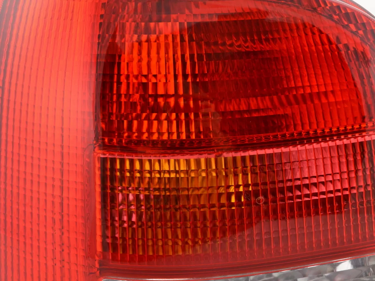 Verschleißteile Rückleuchte links Audi A4