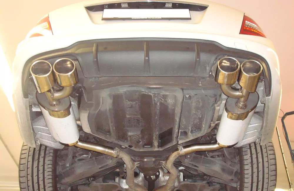 Mercedes C-Klasse 6 Zyl. - W204/S204 AMG-Paket + C63 Einsatz  Endschalldämpfer rechts/links - 2x115x85 Typ 32 rechts/links