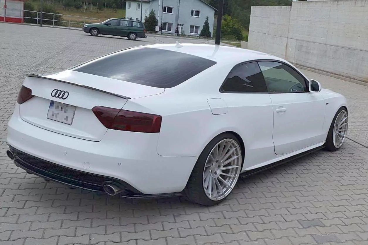 Mittlerer Diffusor Heck Ansatz Passend Für Passend Für AUDI A5 S-LINE FL DTM LOOK Schwarz Hochglanz Schwarz Hochglanz