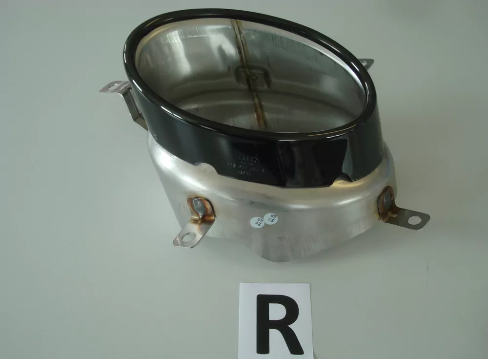 Endrohrblende rechts, schwarz, 185x120mm oval für Audi A4 (B8/B81) Lim. 01.12- (ab Facelift)