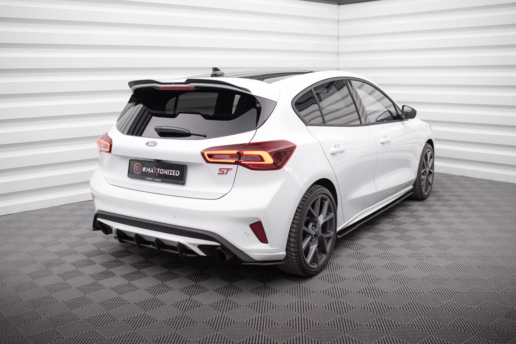 Rennen Haltbarkeit Heck Ansatz Flaps Diffusor Passend Für Diffusor Passend Für Ford Focus ST Mk4