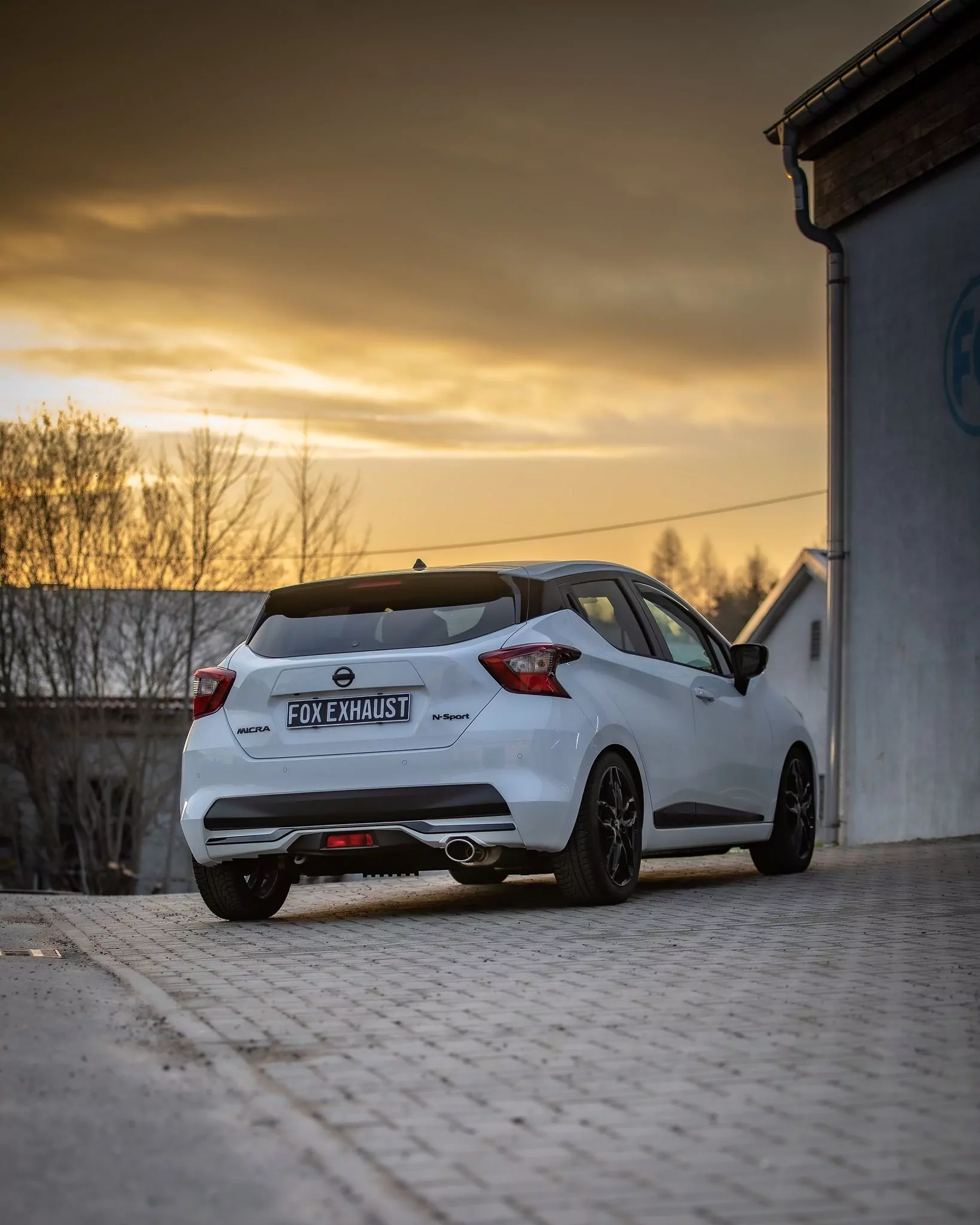 Nissan Micra K14 N  Endschalldämpfer - 115x85 Typ 32