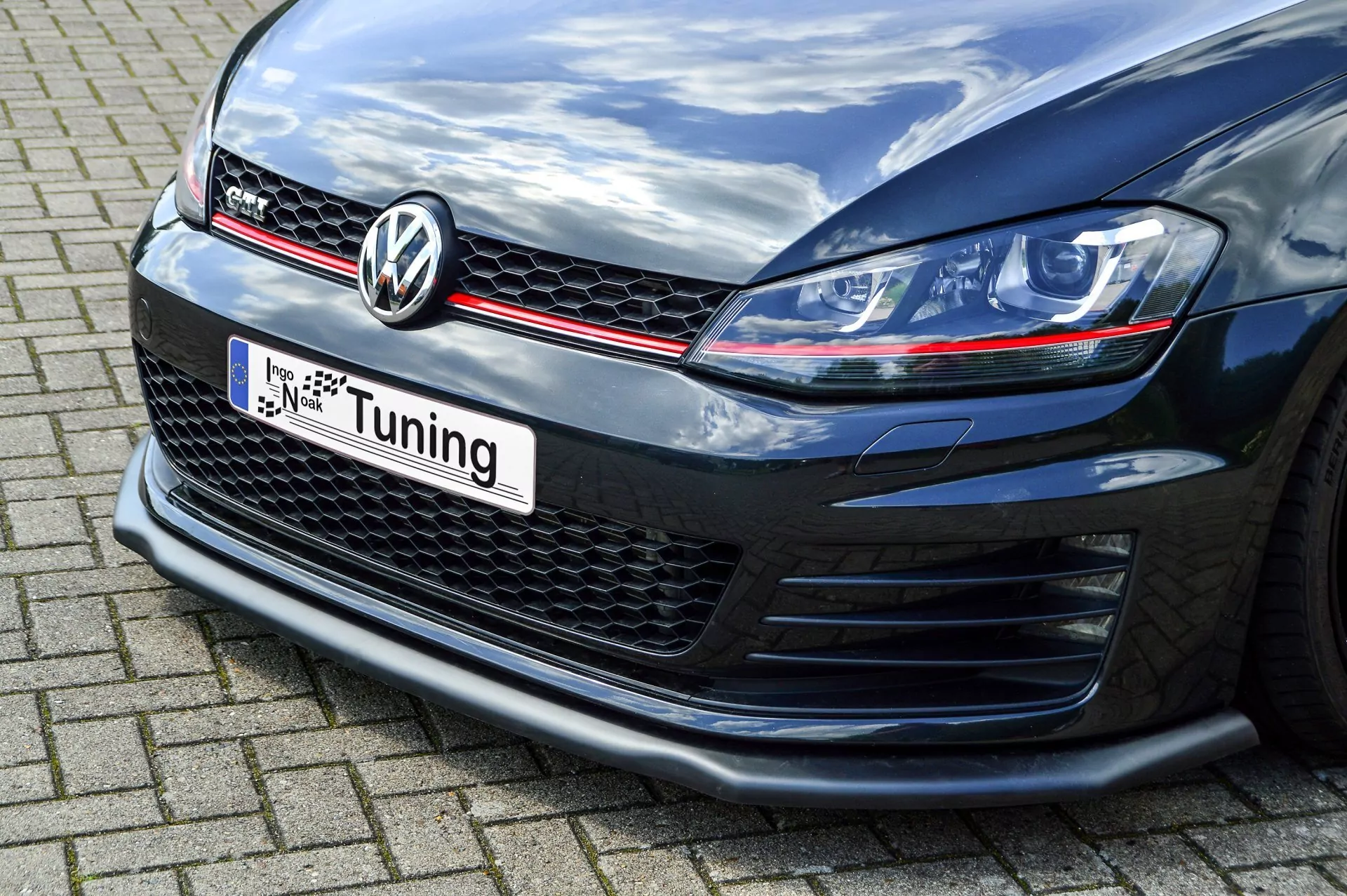 Cup Frontspoilerlippe V2 für VW Golf 7 GTI GTD