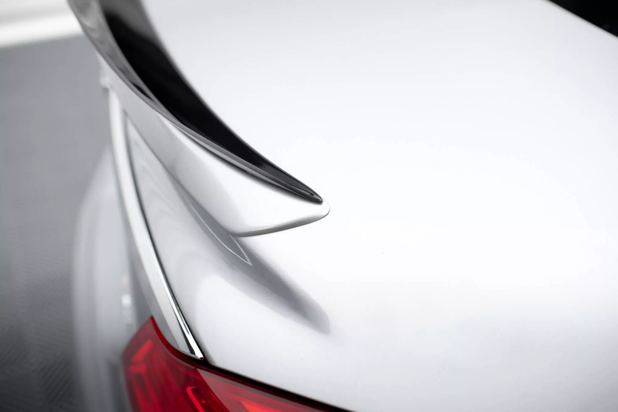 Spoiler CAP Für Opel Insignia OPC-Line Mk1 Schwarz Hochglanz