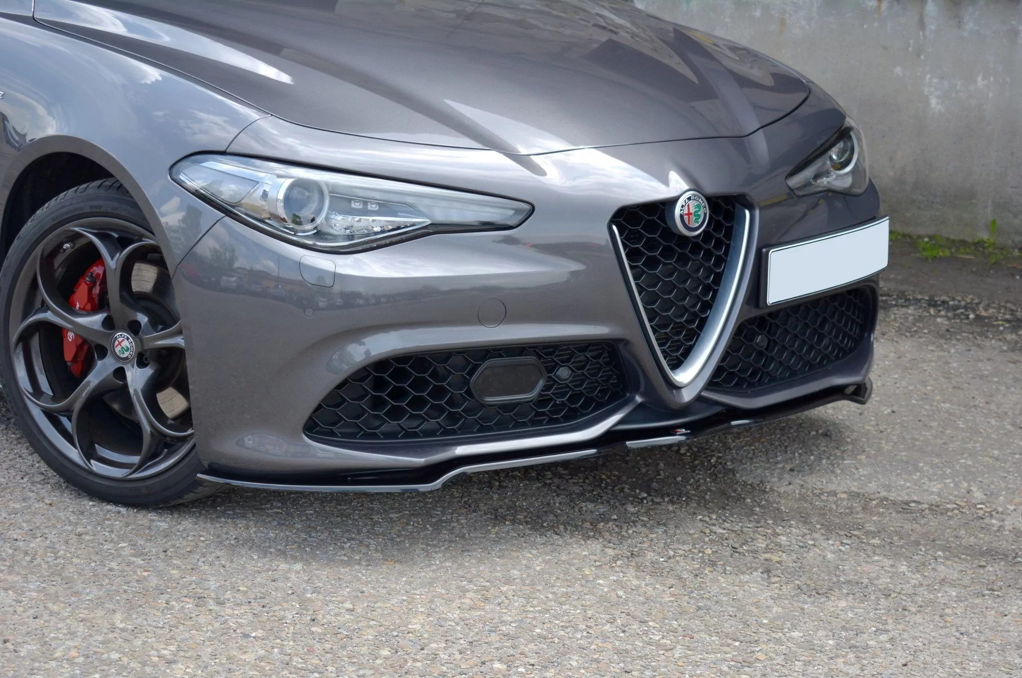 Front Ansatz Passend Für V.1 Passend Für ALFA ROMEO GIULIA VELOCE Schwarz Hochglanz Schwarz Hochglanz