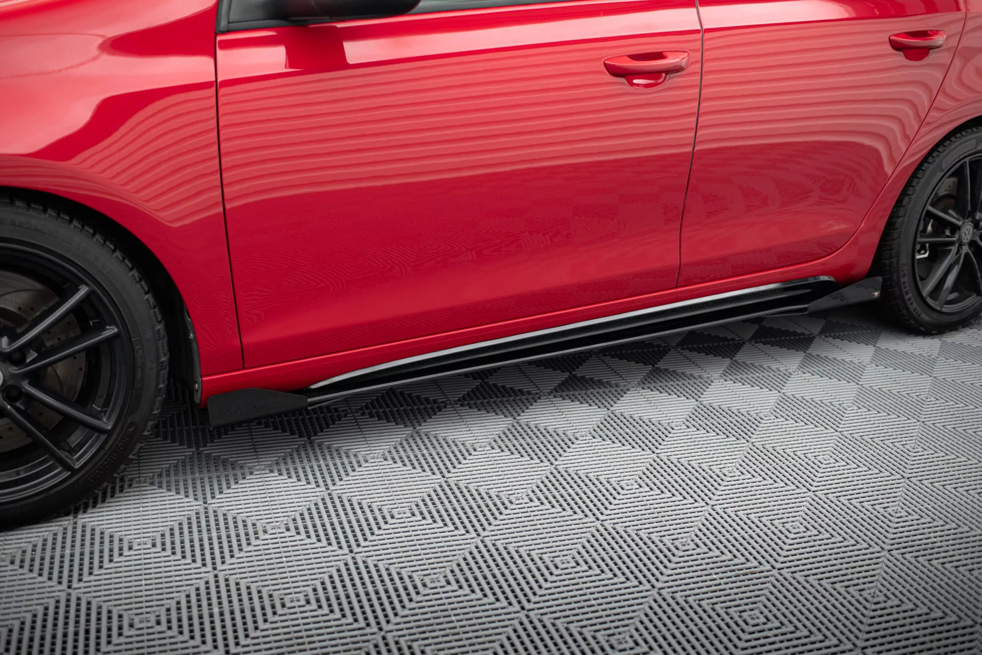 Robuste Racing Seitenschweller Ansatz Für Für + Flaps Volkswagen Golf GTI Mk6  Schwarz Hochglanz