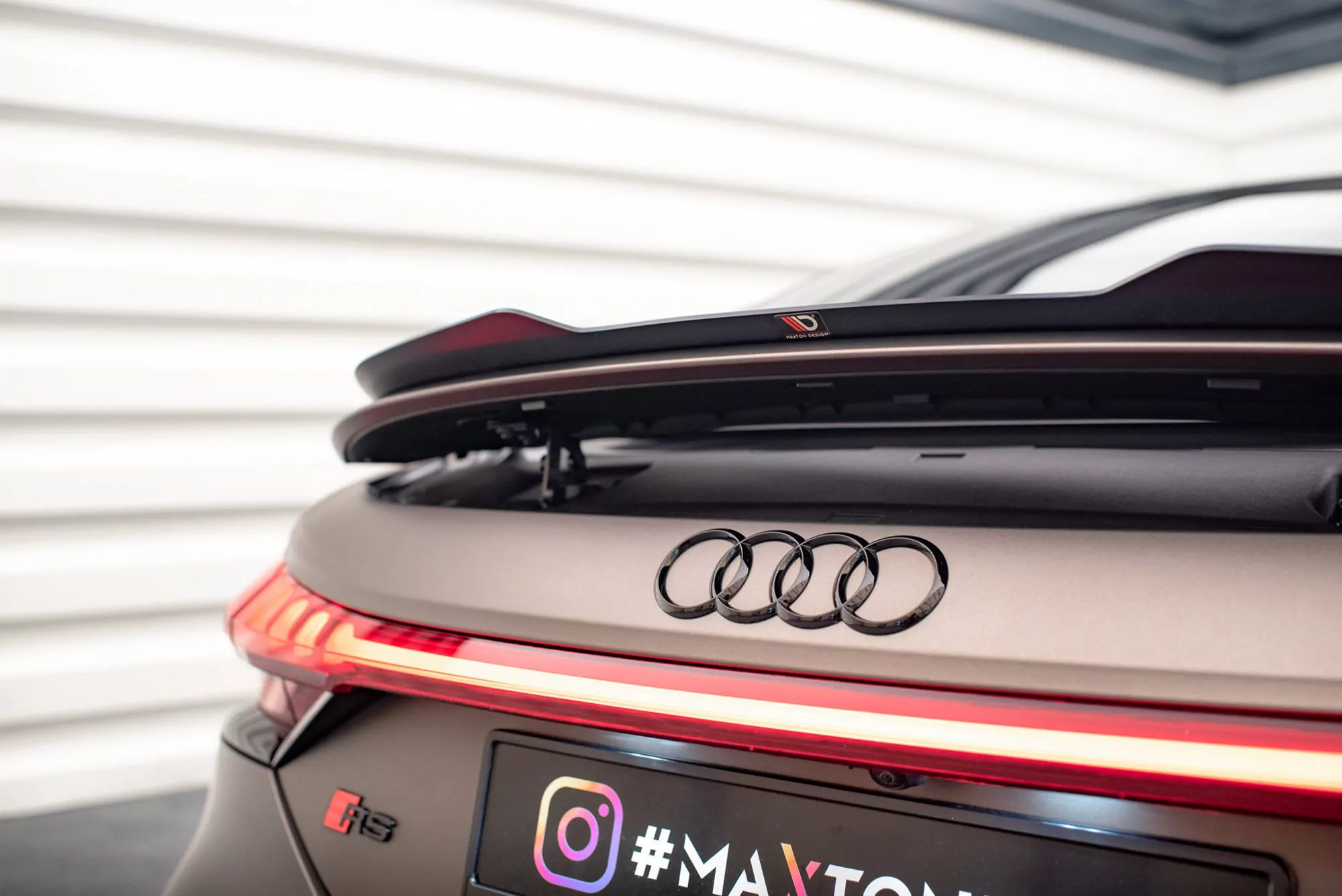 Spoiler CAP Für Audi E-Tron GT / RS GT RS Mk1 Schwarz Hochglanz