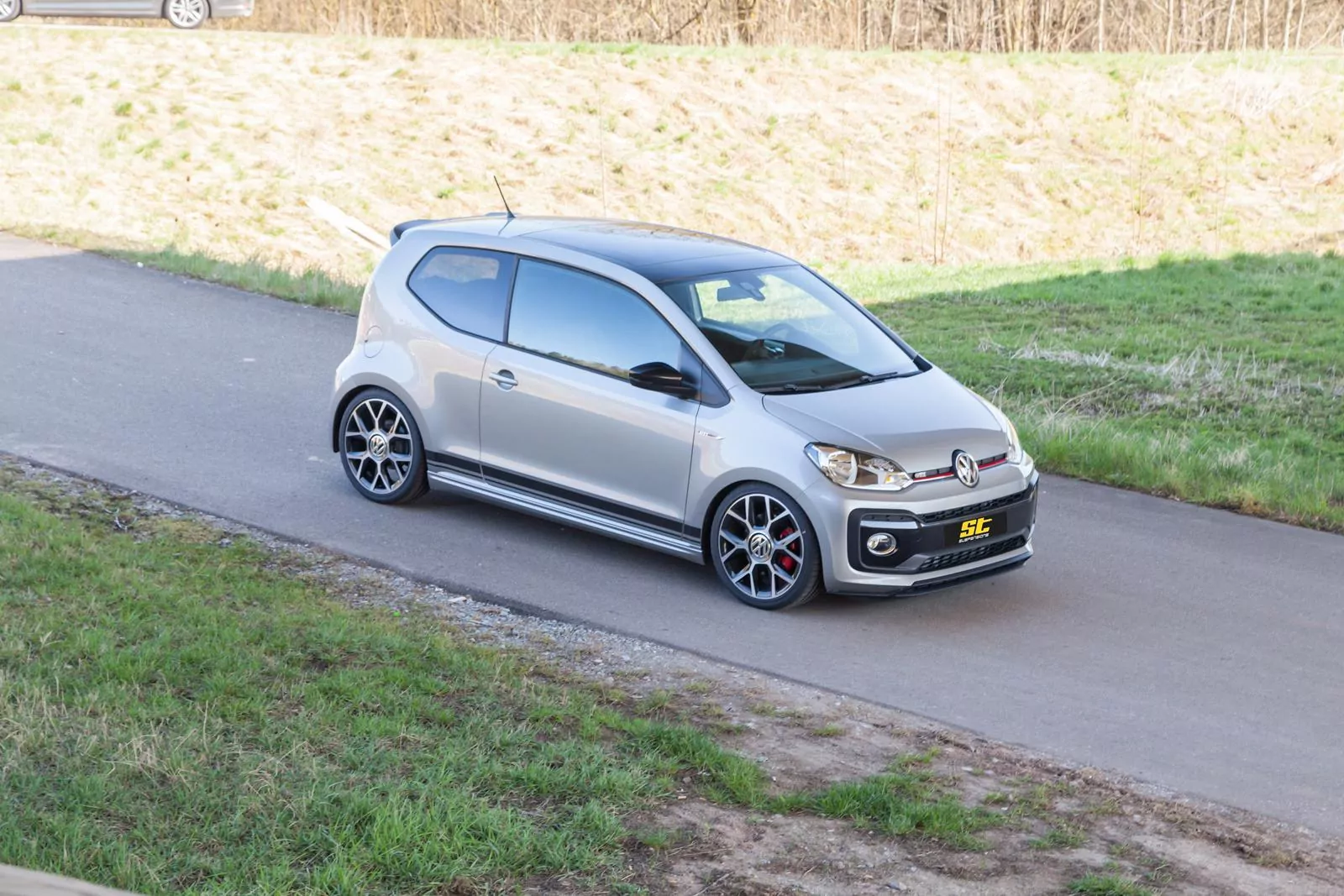 ST Gewindefahrwerk ST X  (mit fester Kennung) VW UP (AA, 121, 122, BL1, BL2) 08/2011-
