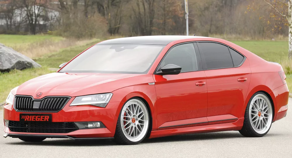 Rieger Seitenschweller für Skoda Superb III (3T/3V) - Lim. 11.18-07.19 (bis Facelift 2) carbon optik