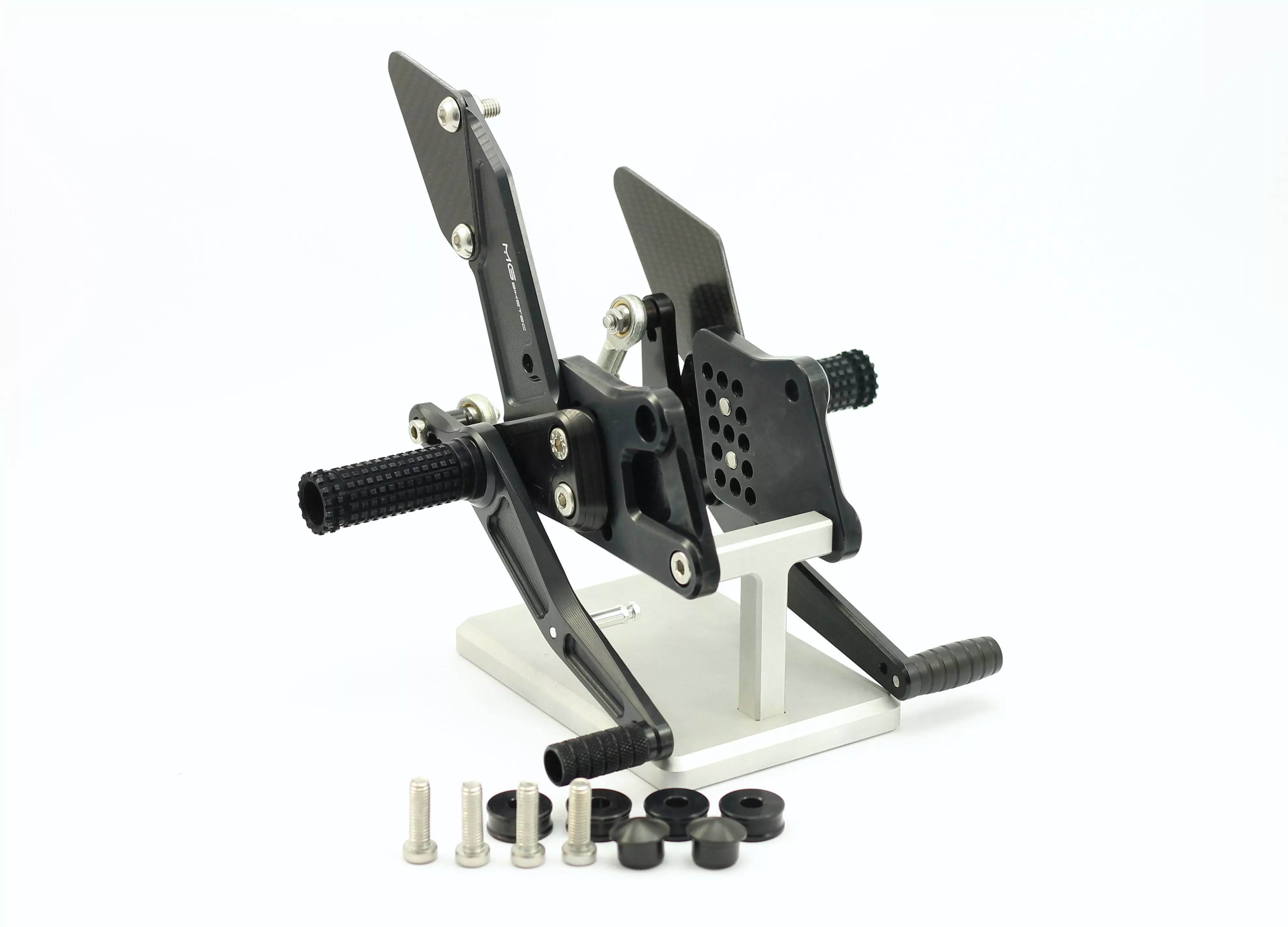 MG Biketec Sportfussrastenanlage / Rastenanlage / Fußrastenanlage mit ABE, gültig in D - A - CH für Yamaha FZ-1 ab 2006