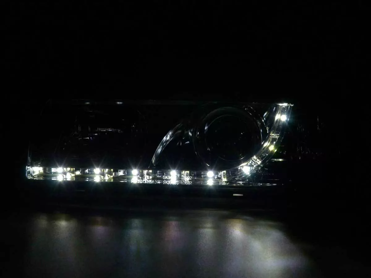 Scheinwerfer Set Daylight LED TFL-Optik BMW 3er Limo Typ E36 Bj. 92-98 chrom