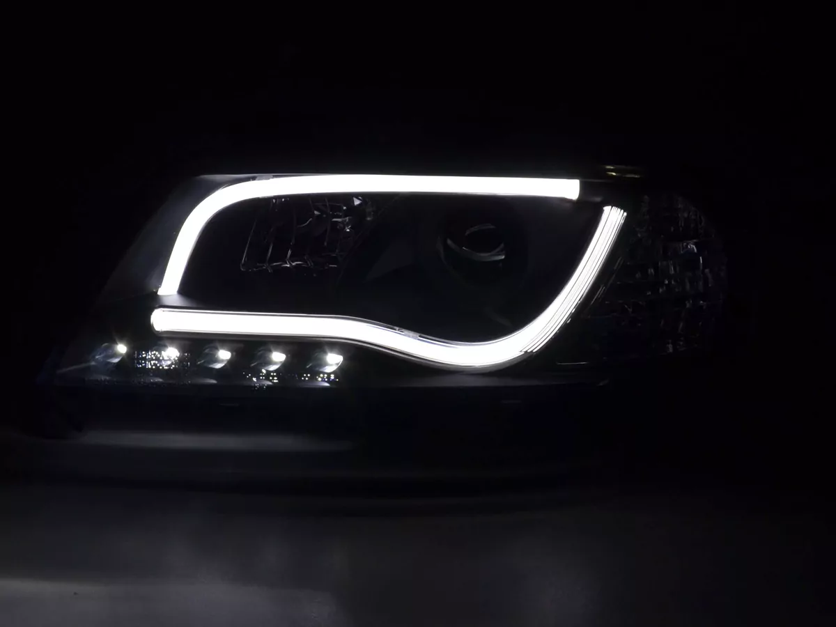Scheinwerfer Set Daylight LED Tagfahrlicht Audi A6 Typ 4B  97-01 schwarz
