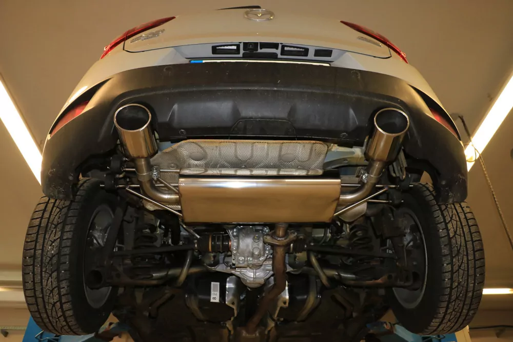 Mazda CX3 Benzin - DK AWD  Endschalldämpfer quer rechts/links - 115x85 Typ 32 rechts/links