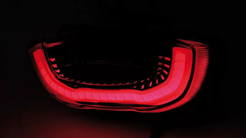 SHIN YO LED Rücklicht HONDA CB 650 Bj. 18-, Reflektor schwarz, getönt E-geprüft