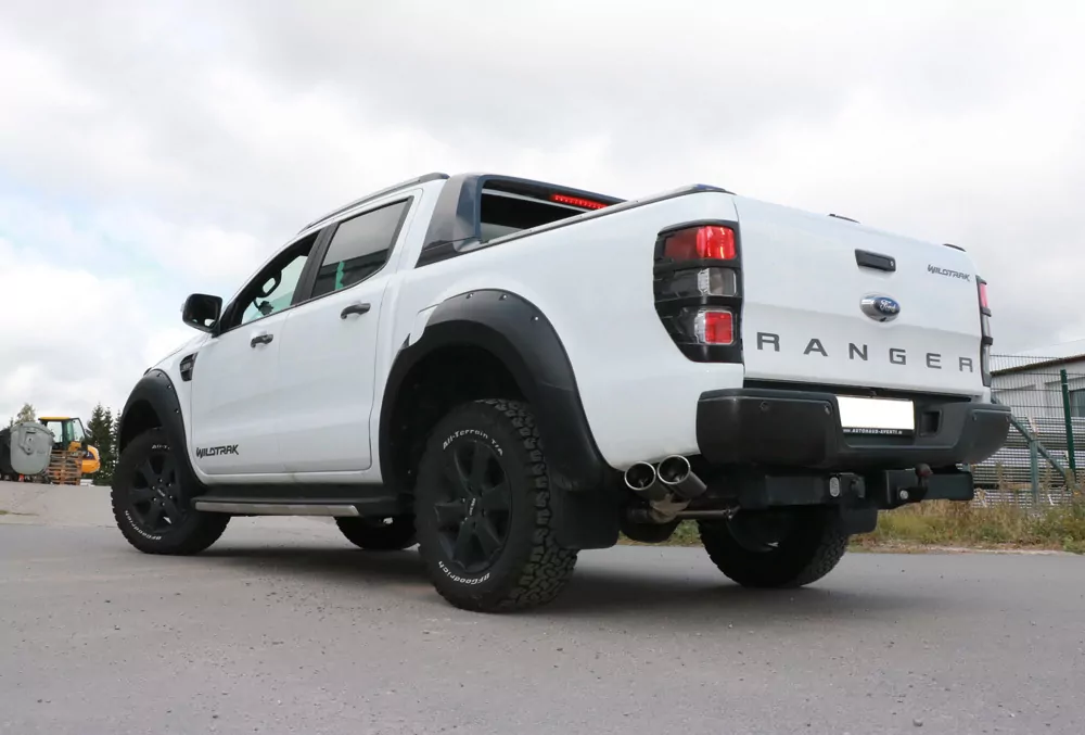 Ford Ranger 2011-08/2015 - 4x4 - Doppelkabine Endschalldämpfer Sidepipe, Ausgang an der rechte Fahrzeugseite hinter dem Hinterrad  - 2x115x85 Typ 38