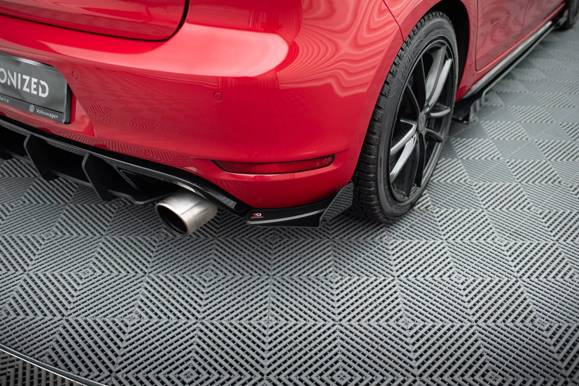 Robuste Racing Heck Ansatz Flaps Diffusor +Flaps Für Volkswagen Golf GTI Mk6 Schwarz Hochglanz